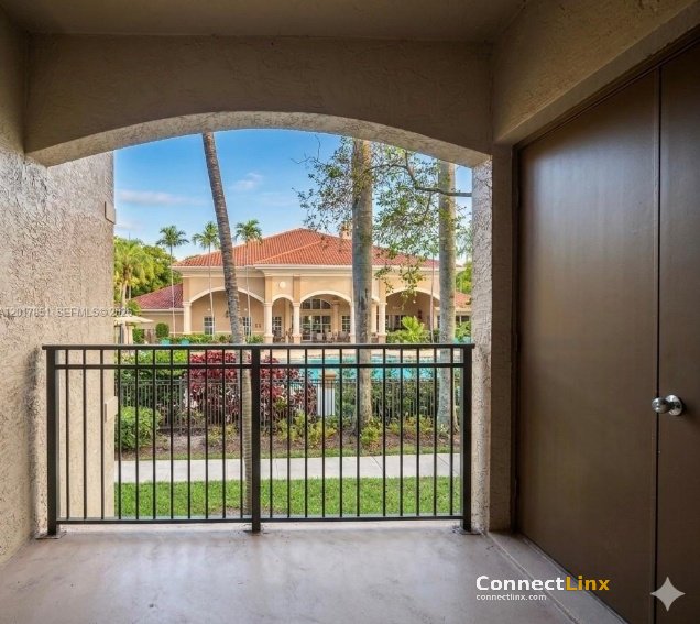 Photo 7 of 1 bed condo in Pembroke Pines