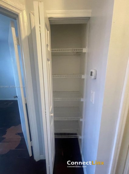 Photo 3 of 3 bed condo in Pembroke Pines