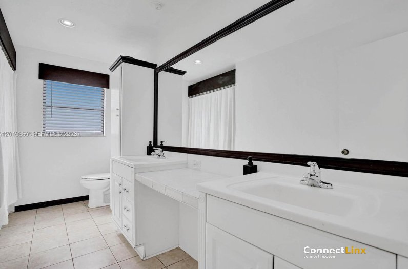 Photo 3 of 4 bed single family home in Weston