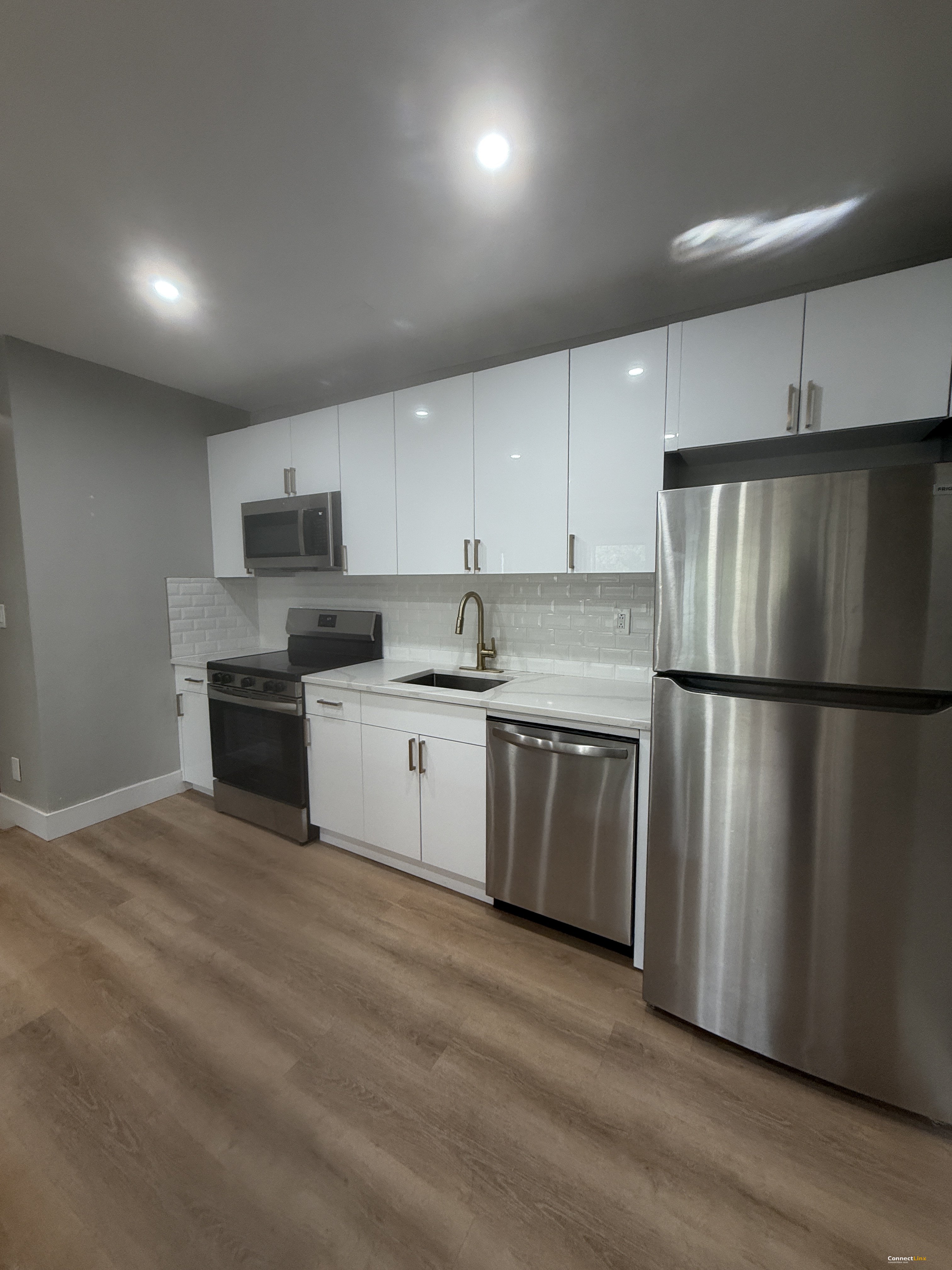 2 bedroom apartment in Branford, CT