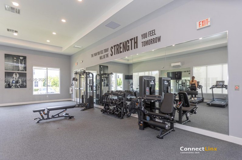 Photo 7 of 3 bed townhouse in Pembroke Pines