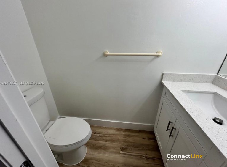 Photo 3 of 2 bed townhouse in Pembroke Pines