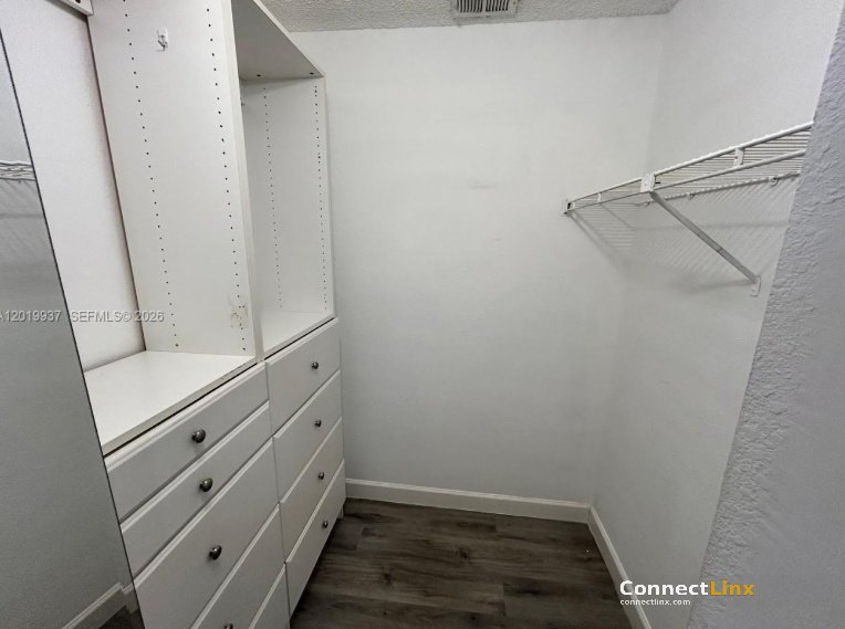 Photo 6 of 2 bed townhouse in Pembroke Pines
