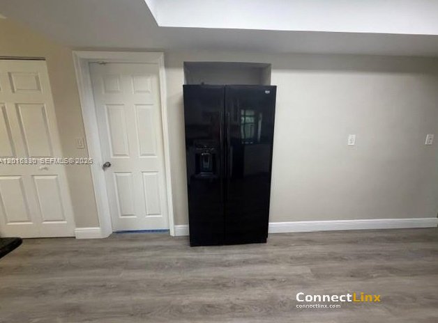 Photo 2 of 4 bed single family home in Plantation