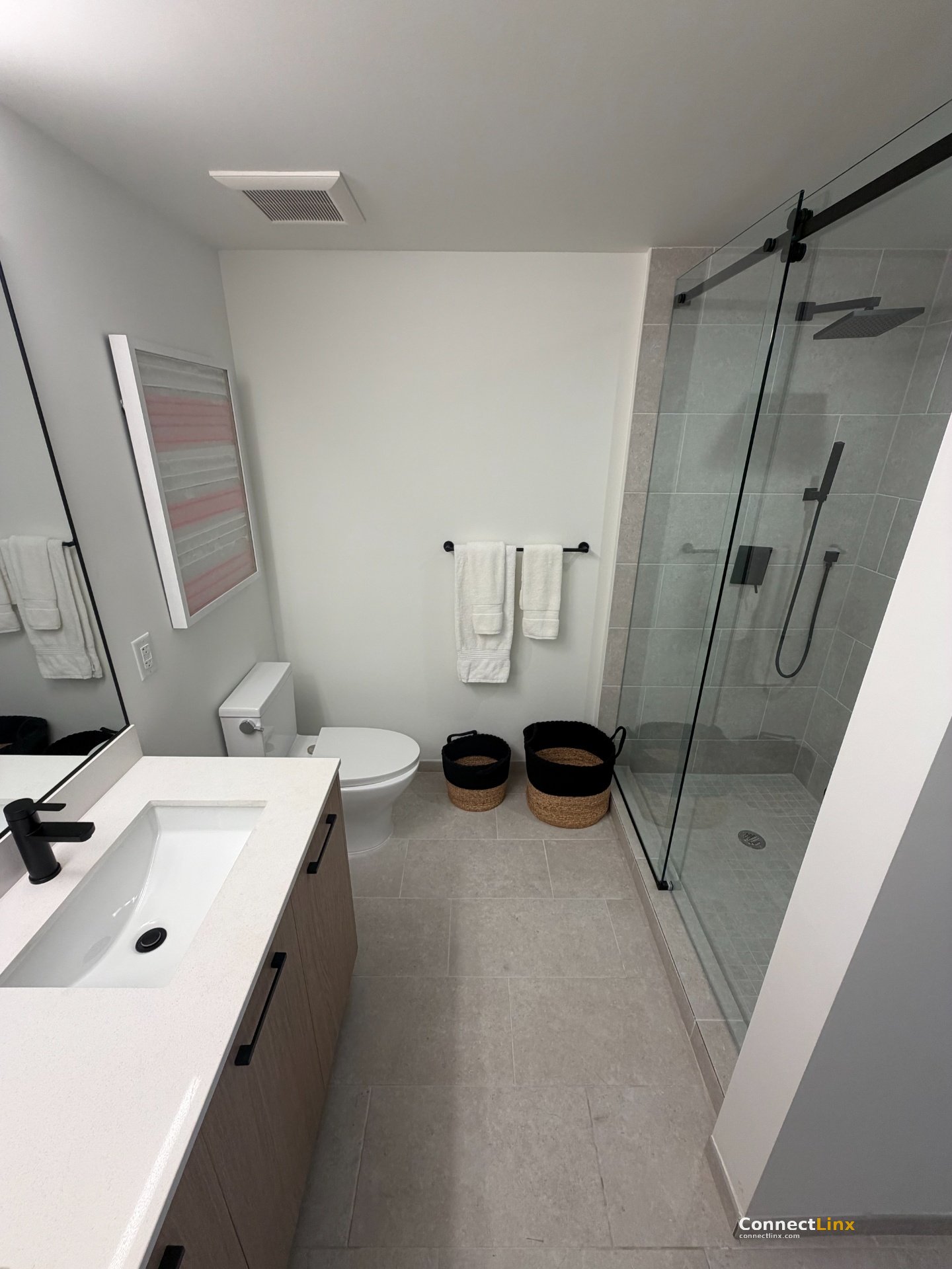 Photo 2 of 2 bed apartment in Miami