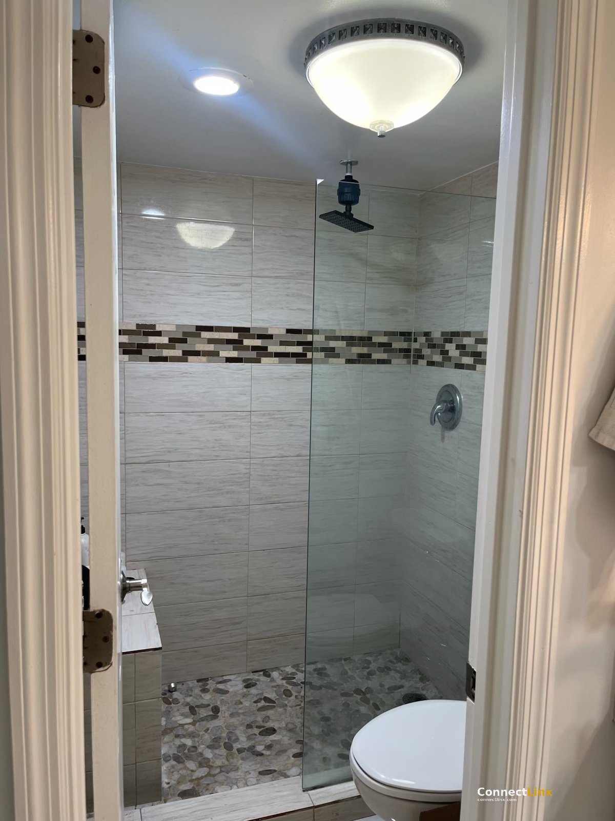 Photo 6 of condo in Davie