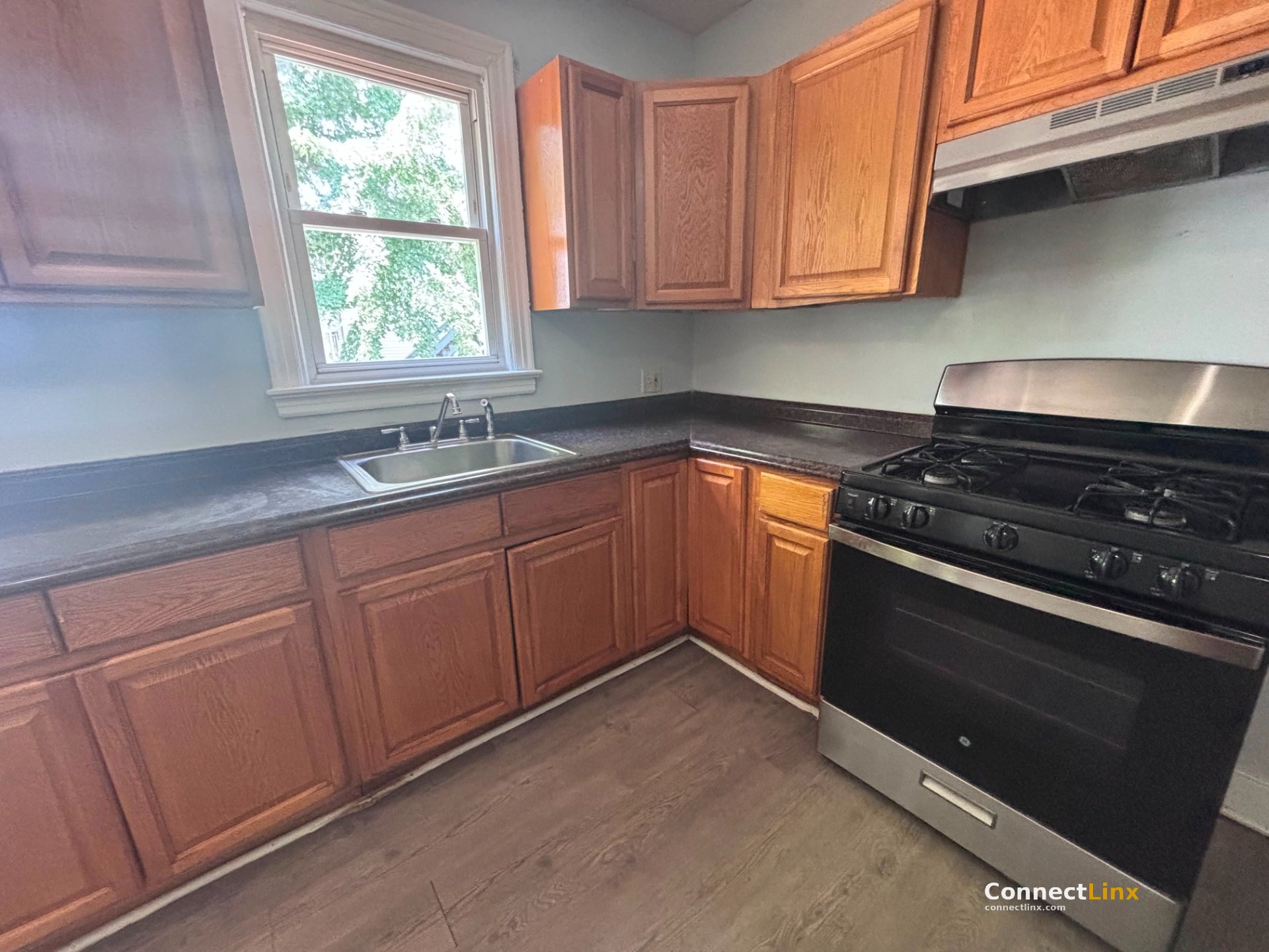 3 bedroom apartment in New Haven, CT