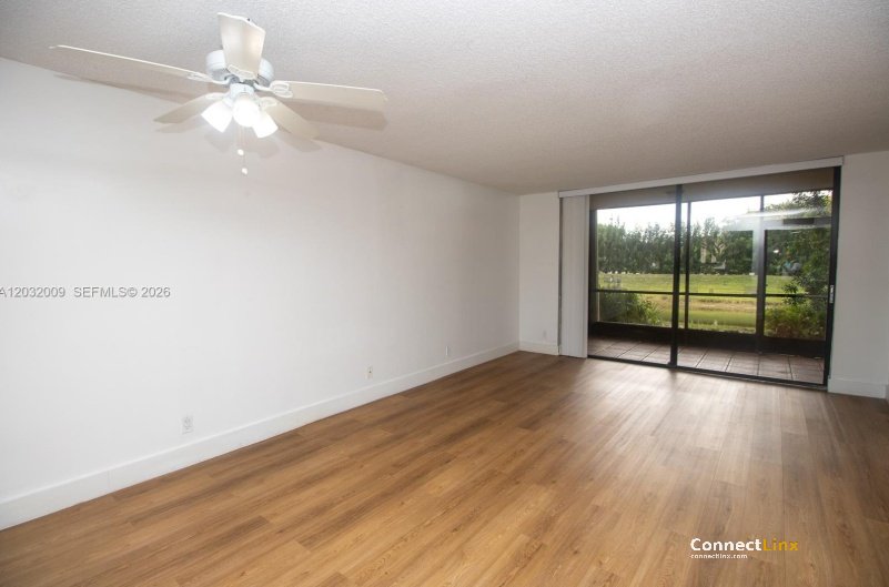 Photo 8 of 2 bed condo in Plantation
