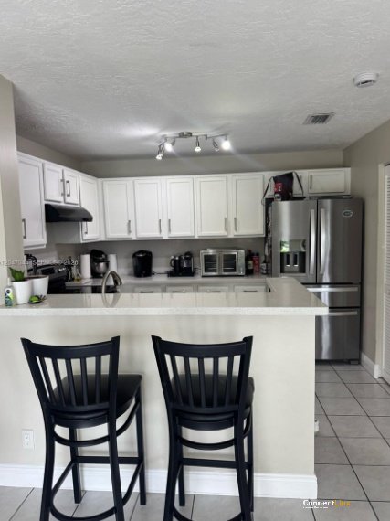 Photo 5 of 4 bed single family home in Davie