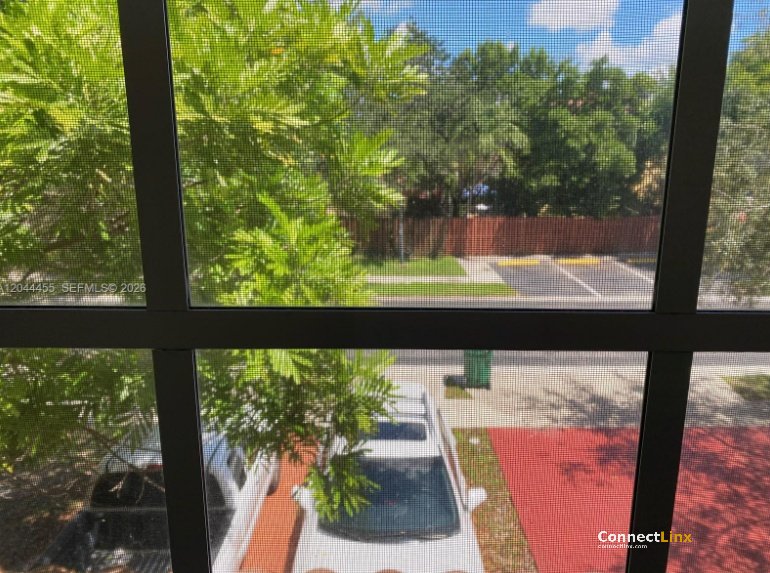 Photo 4 of 3 bed townhouse in Miramar