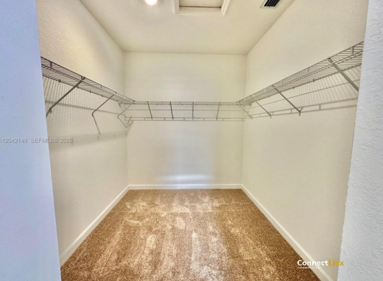 Photo 6 of 3 bed townhouse in Pembroke Pines