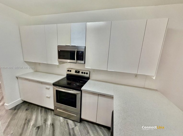 3 bed townhome in Miramar