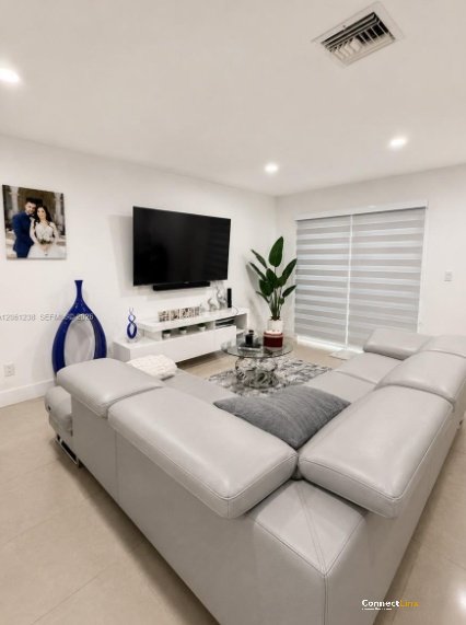 Photo 8 of 2 bed townhouse in Miramar