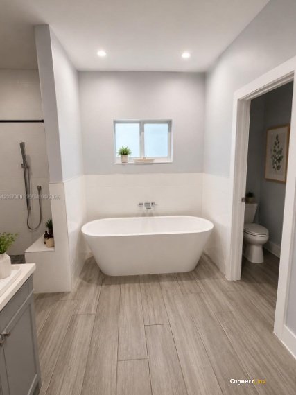 Photo 5 of 3 bed single family home in Hollywood