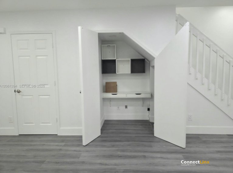 Photo 8 of 2 bed townhouse in Pembroke Pines