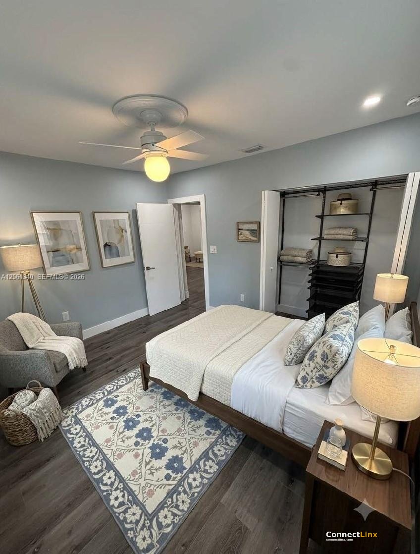 Photo 6 of 3 bed single family home in Miami