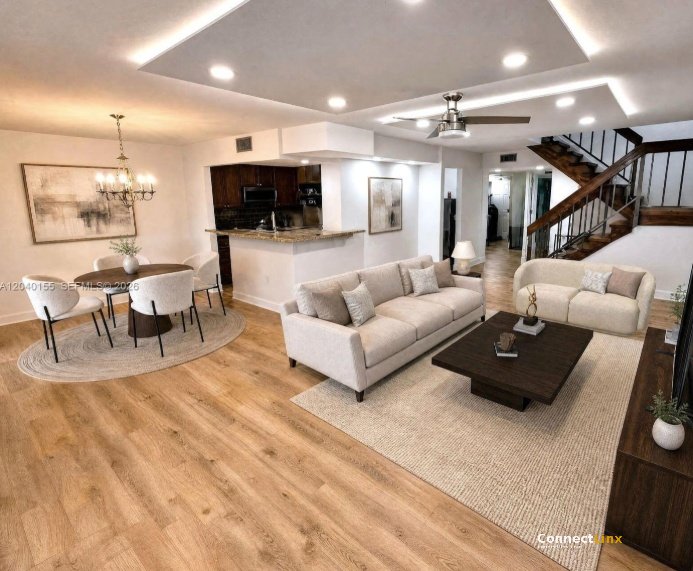 4 bed townhome in Plantation
