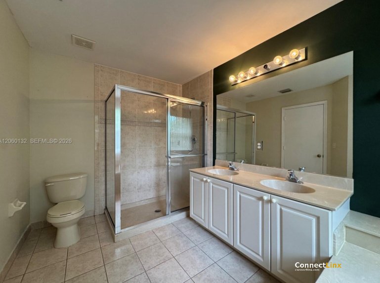 Photo 6 of 4 bed single family home in Miramar