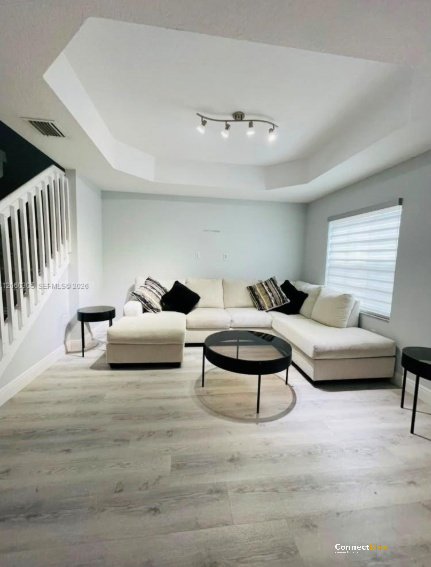 Photo 8 of 3 bed townhouse in Pembroke Pines