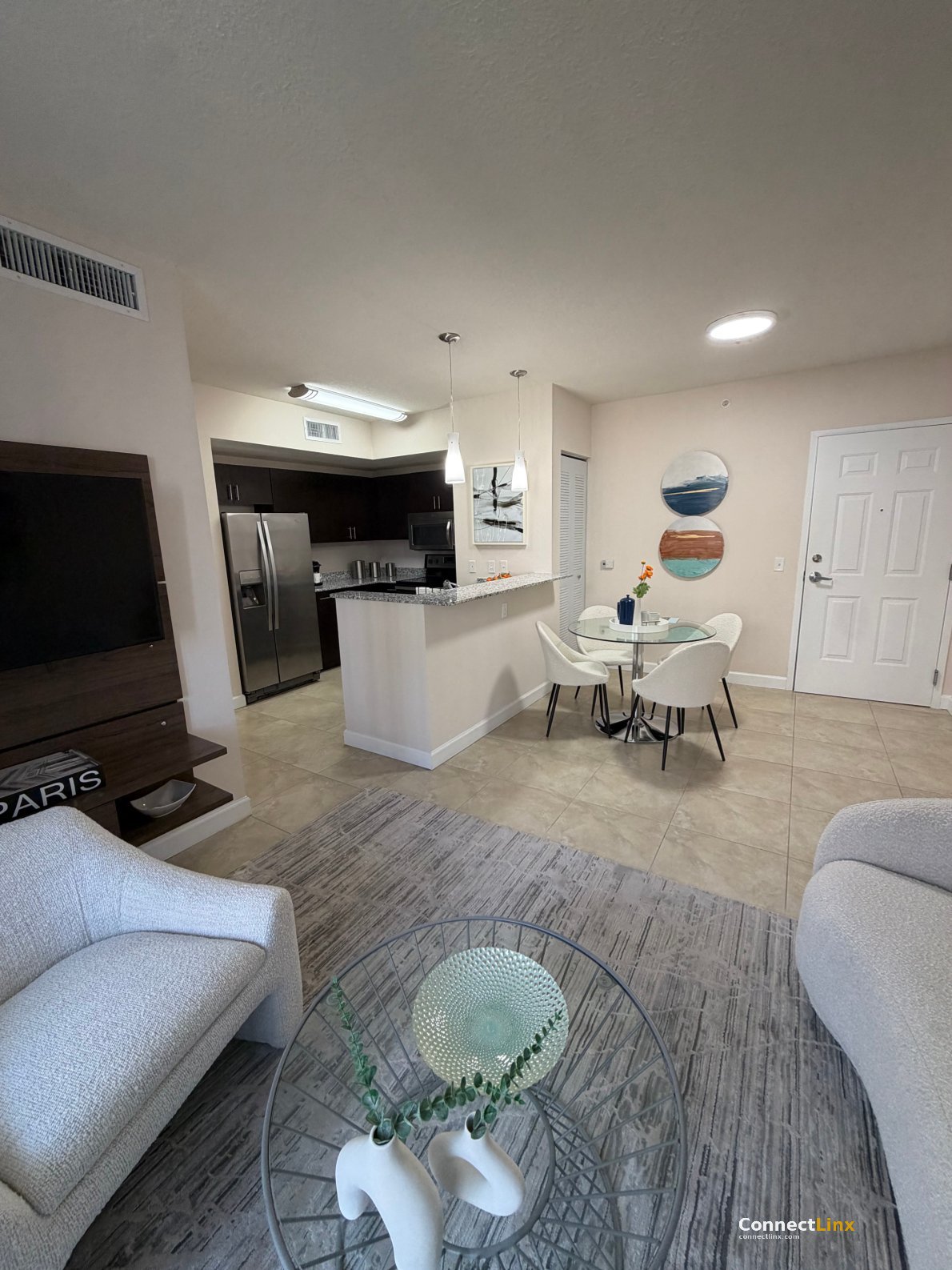 Photo 7 of 1 bed apartment in Doral