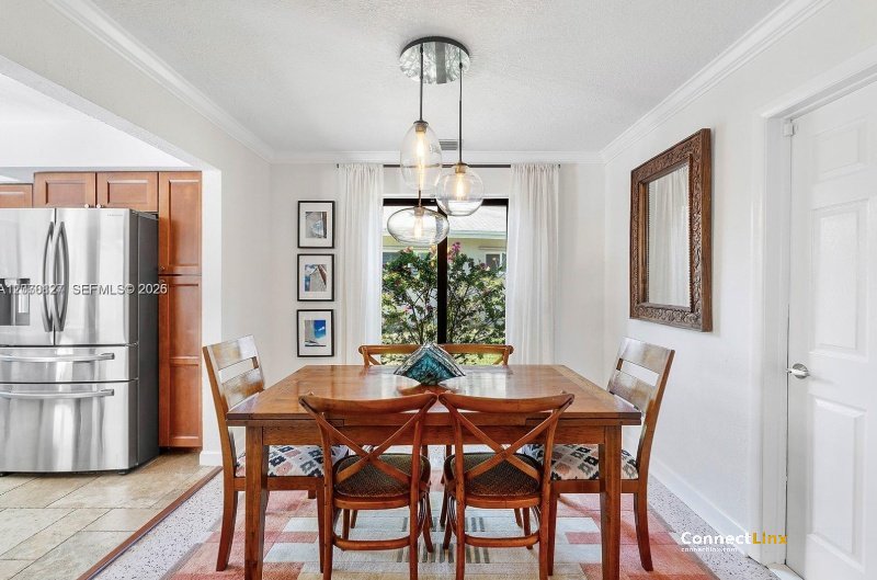 Photo 4 of 3 bed single family home in Hollywood