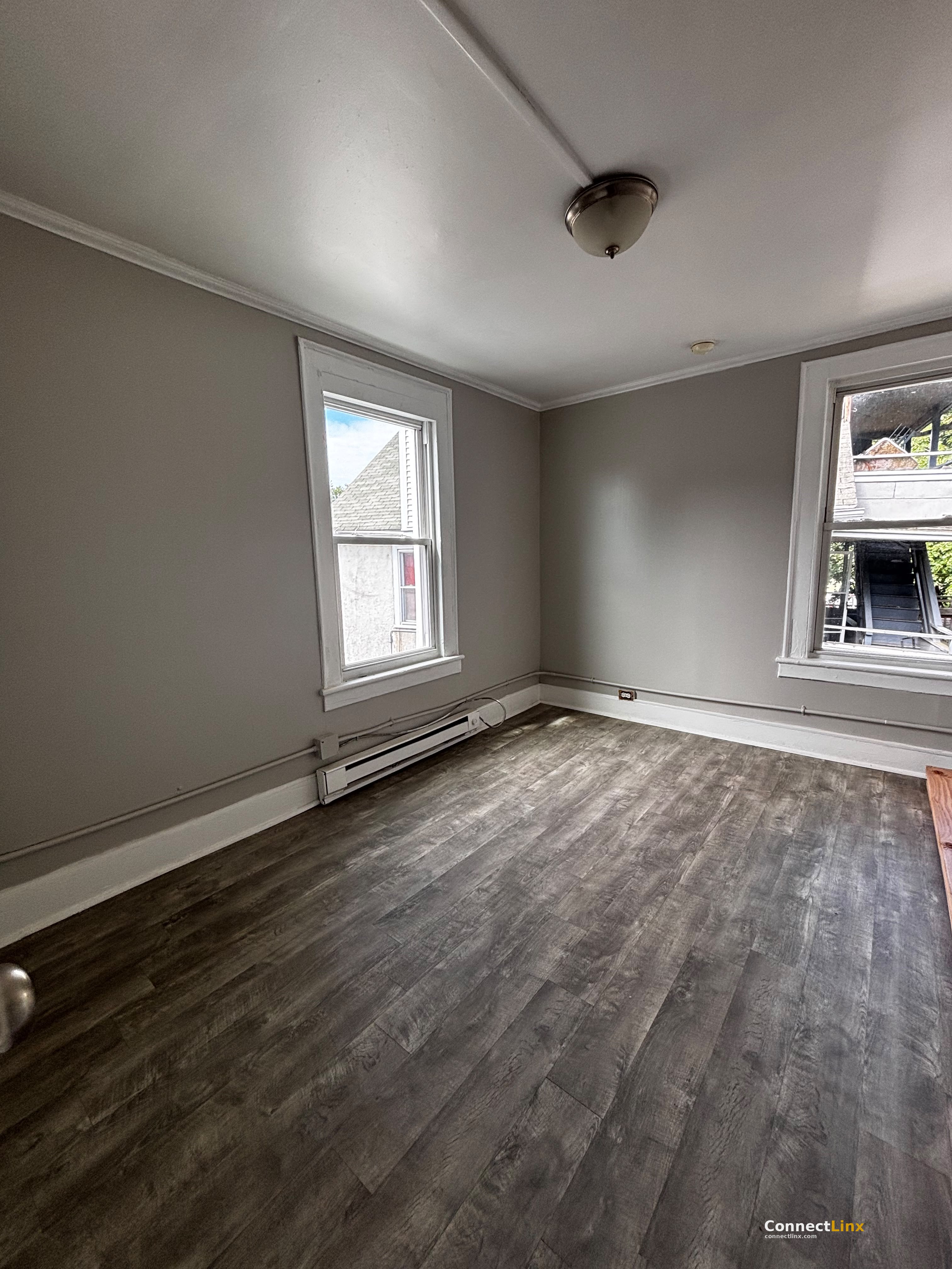 Photo 8 of 3 bed apartment in Derby
