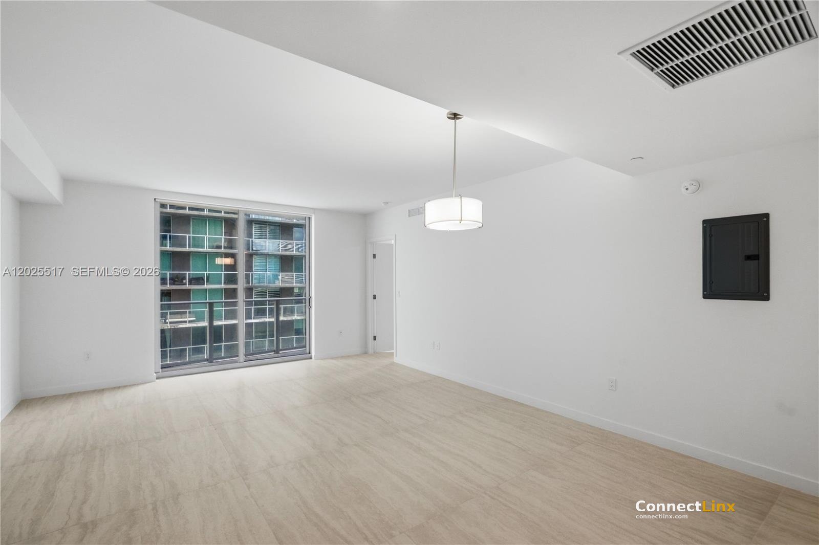 Photo 8 of 2 bed apartment in Miami